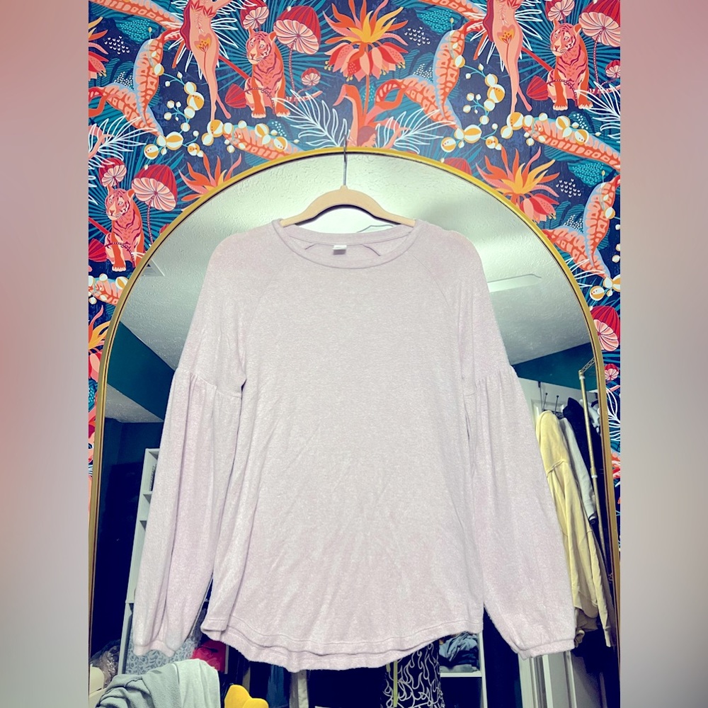 Lilac Old Navy long sleeve top